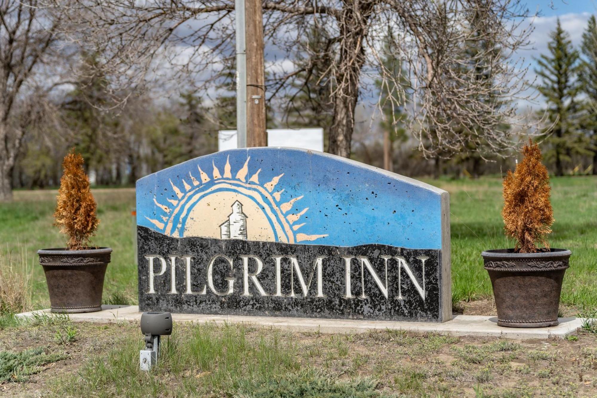 Pilgrim Inn Caronport ภายนอก รูปภาพ